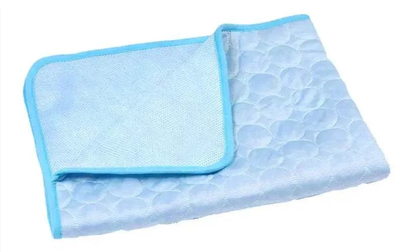 Pet Cooling MatPet Cooling MatPaws And PensPet Cooling Mat
Stay dogs cool in hot weather with no water, refrigeration, or electricity needed. Made from non-toxic lightweight material, the pad is environment-Paws and pens