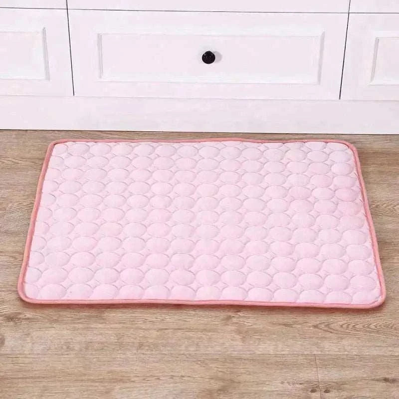 Pet Cooling MatPet Cooling MatPaws And PensPet Cooling Mat
Stay dogs cool in hot weather with no water, refrigeration, or electricity needed. Made from non-toxic lightweight material, the pad is environment-Paws and pens