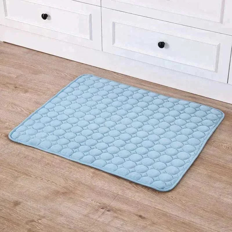 Pet Cooling MatPet Cooling MatPaws And PensPet Cooling Mat
Stay dogs cool in hot weather with no water, refrigeration, or electricity needed. Made from non-toxic lightweight material, the pad is environment-Paws and pens