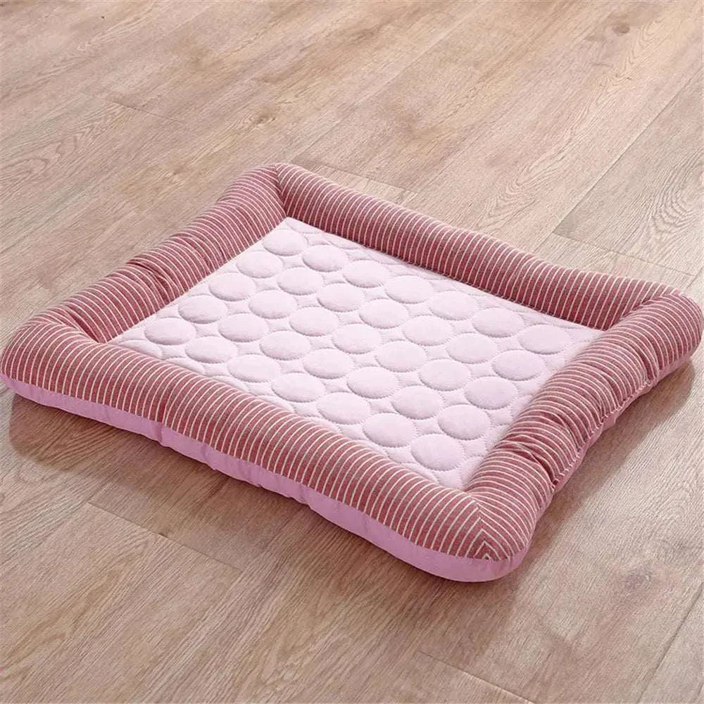 Breathable Pet Cooling MatPet cooling matPaws And PensWhy Choose a Breathable Pet Cooling Mat?
A Breathable Pet Cooling Mat offers multiple features designed to keep pets cool and comfortable in hot weather.

Advanced CPaws And Pens